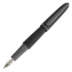 Diplomat Aero 14ct Fountain Pen – Black